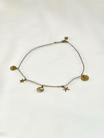 Atelier de création de bijou (collier, chaîne de taille, chaîne de cheville...)